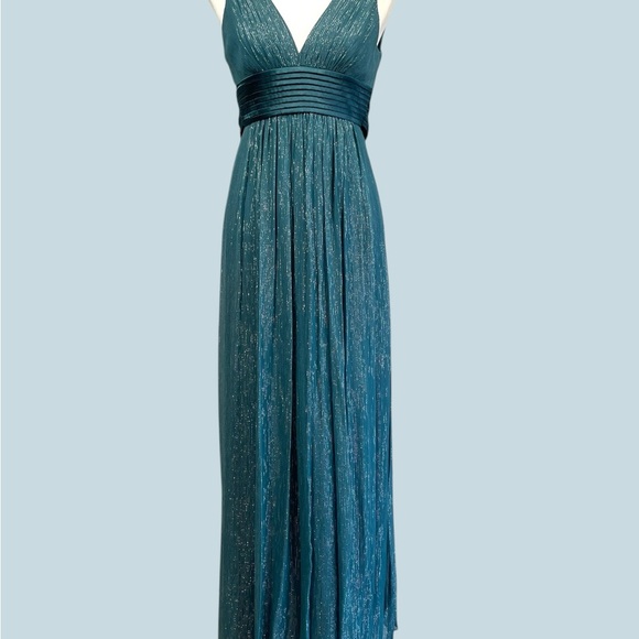 BCBG Maxazria Silk Metallic Teal Elegant Evening Gown size 2 - Picture 8 of 14